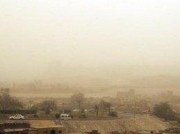 В Египте из-за мощной песчаной бури закрыли аэропорты (видео)