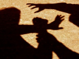 В Мелитополе орудуют двое грабителей, нападающих на девушек, - соцсети