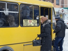 В Кропивницком маршрутка с пассажирами едва не столкнулась с пожарной машиной