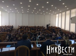 Депутаты Николаевского облсовета решили заслушать отчет Савченко в апреле, прежде чем голосовать за недоверие, активисты против