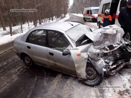 ДТП на Киевщине: в столкновении Daewoo Lanos и маршрутки Mersedes погиб водитель, 6 человек травмировано. ФОТО