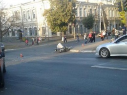 В Александрии осудили водителя легковушки, по вине которого женщина на мопеде потеряла стопу