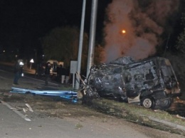 В Турции микроавтобус с нелегалами попал в ДТП, 17 погибших