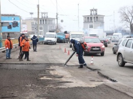 Мэр Запорожья о ремонте дорог: "Не дело не в деньгах"