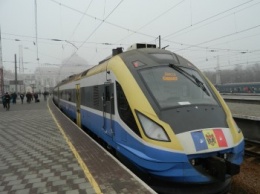 Железная дорога Молдовы запустила модернизированный поезд Кишинев-Одесса (фото)