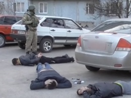 В Запорожской области задержали банду "смотрящего", терроризировавшую бизнесменов (Видео)