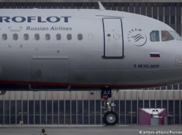 Москва просит Лондон объяснить досмотр самолета "Аэрофлота" в Хитроу