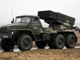 На Донбассе боевики оборудуют скрытые позиции реактивных систем залпового огня, - разведка