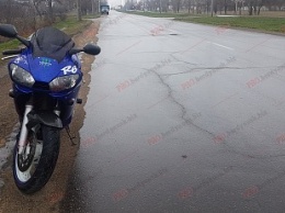 В Бердянске пешеход угодил под колеса мотоцикла