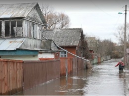 В Чернигове подтоплены десятки домов: видео