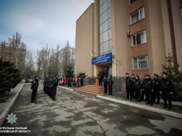 В Николаеве еще 18 патрульных присягнули на верность украинскому народу