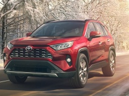 Японцы выпустят семиместную версию кроссовера Toyota RAV4