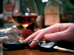 Пьяный водитель без прав разъезжал по улицам Кривого Рога