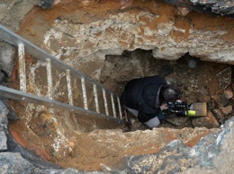 Археологи нашли старинные надгробия в центре Москвы