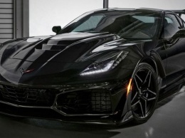 Дилерам Chevrolet показали «выглядящий среднемоторным» Corvette