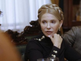 Поза Тимошенко в Раде возбудила украинцев