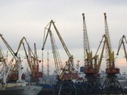 В крупнейшем морском порту Большой Одессы чиновники вывели 2,5 миллиона
