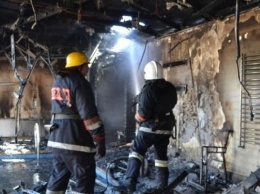В Одессе горела частная баня (ФОТО)