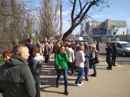 Николаевцы протестуют против поднятия цен на проезд в Корабельном районе