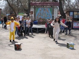 К Пасхе в Одесском зоопарке провели веселый праздник для детей