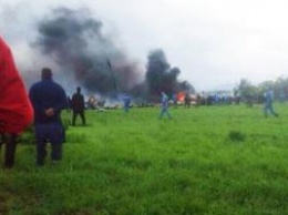 В Алжире рухнул самолет: погибли более 200 человек - СМИ