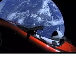 ФОМ: 45% россиян считают рекламной акцией отправку в космос спорткара Tesla