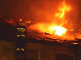 Подробности масштабного пожара в центре Днепра