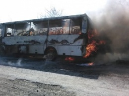 Под Винницей сгорел пассажирский автобус