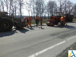 Стало известно где в Днепропетровской области ремонтируют дороги
