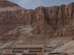 В пустыне Египта нашли таинственный храм