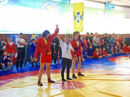 Две сотни самбистов и одесский богатырь: в клубе "Бастион" прошел открытый чемпионат области по самбо