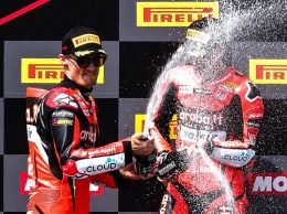 Номер «7» взял седьмую победу в Арагоне: меняет ли это ситуацию в WSBK для Ducati?