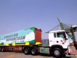 Первый в мире беспилотный электрический грузовик прошел испытания в порту Тяньцзинь