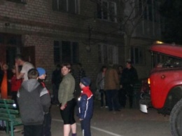В Бердянске спасатели выезжали на пожар в четырехэтажном здании