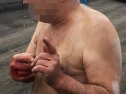 Напал на соседей с ножом: в Славянске полиция задержала агрессивного мужчину