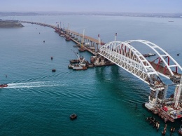 Автомобильное движение по Крымскому мосту откроется в самое ближайшее время - Козак