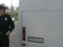 В Кривом Роге оштрафовали маршрутчика, нарушавшего правила дорожного движения (ФОТО)