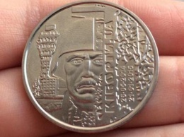 В Славянске появились новые редкие монеты (соцсети)