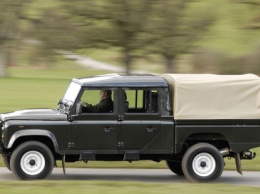 В семействе нового Land Rover Defender будет пикап