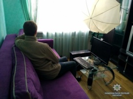 Онлайн-порностудию организовал на квартире житель Запорожья (фото)