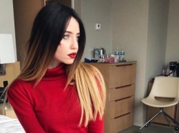 Надя Дорофеева показала, как выглядит без макияжа