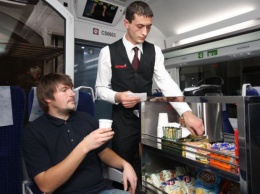 Ужин в поезде: кто и как будет кормить украинских пассажиров