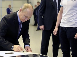 Путин ознакомился с ведущими разработками Петербургского политеха