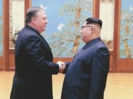 Опубликованы фото встречи главы ЦРУ и Ким Чен Ына
