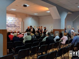Активисты «Нацкорпуса» срывают встречу Мураева с активом партии «За життя»