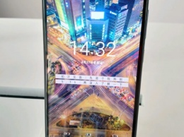 Nokia X6 засветился на "живых" фотографиях