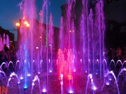 На майские праздники в столице включат цветные музыкальные фонтаны (ВИДЕО)