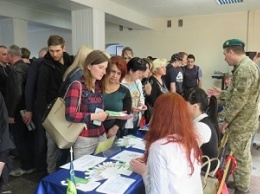Ярмарка вакансий для молодежи «Построй карьеру с нами» прошла в Краматорске