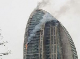 В Баку вспыхнула 130-метровая высотка Trump Tower (фото)