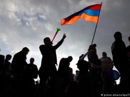 У правящей партии нет кандидата в премьеры: что это означает для Армении?